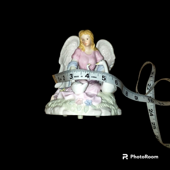 Antique Sankyo Porcelain Angel and Birds Music Box Figurine - Picture 9 of 9